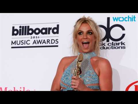 VIDEO : Wait Britney Spears Will Soon Have New Album?