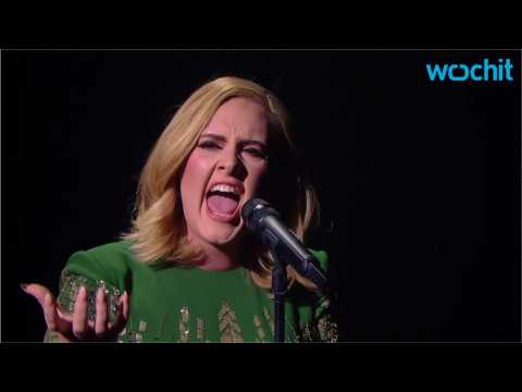 VIDEO : Adele Has Choice Words for the Producer Who Criticized Her Voice