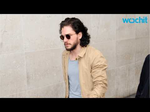 VIDEO : Kit Harington Talks About His Pre-stage Ritual