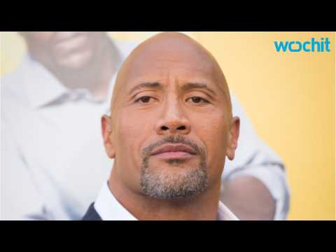 VIDEO : How Strong Is 'The Rock'?