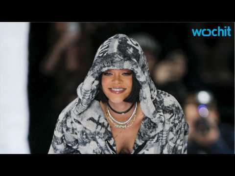 VIDEO : Rihanna's Shoe Collection Announces New Shoe Color
