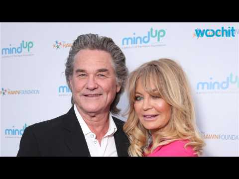 VIDEO : Goldie Hawn and Kurt Russell's Son Gets Acting Bug