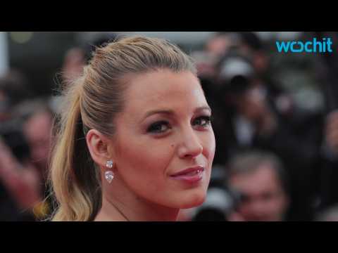 VIDEO : Blake Lively Says Seeing Ryan Reynolds' Sex Scenes are 