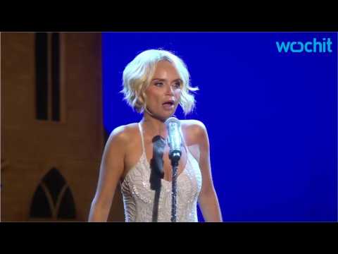 VIDEO : Wait Kristin Chenoweth Is Going To Be In Hairspray Live?