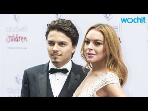 VIDEO : Lindsay Lohan and Fianc Egor Tarabasov Confirm Engagement With Red Carpet Debut