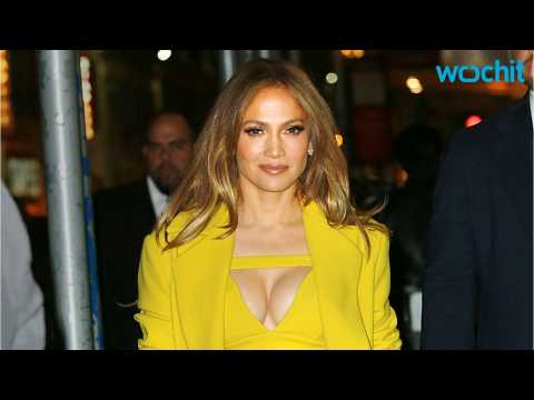 VIDEO : Jennifer Lopez Opens Up About Her Las Vegas Show