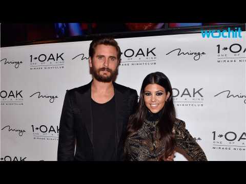 VIDEO : Kourtney Kardashian Wishes Scott Disick a Happy Bday