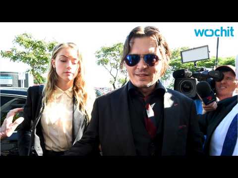 VIDEO : Amber Heard Seems Happy Despite Startling Revelations About Johnny Depp
