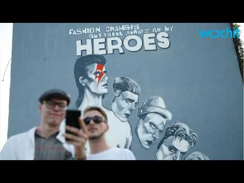 VIDEO : Bosnia Pays Tribute To David Bowie For Humanitarian Works