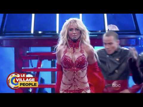 VIDEO : La tenue ultra sexy de Britney Spears - ZAPPING PEOPLE DU 30/05/2016