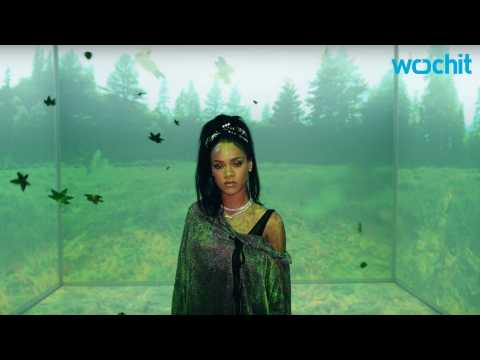 VIDEO : Rihanna's New Video For Sledgehammer Is Insane
