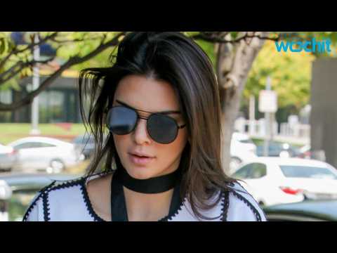 VIDEO : Kendall Jenner Buys New L.A. Pad!