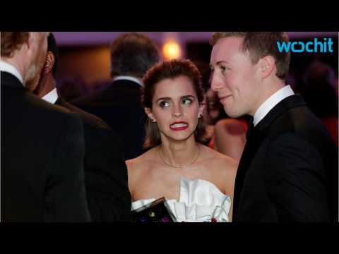 VIDEO : What Embarrassing Ringtone Does Emma Watson Have?
