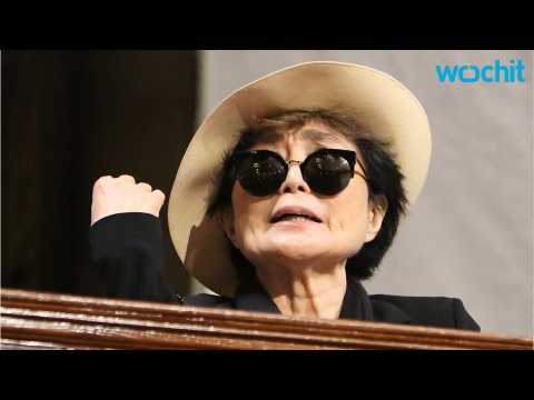 VIDEO : Yoko Ono BIds Farewell To Other Music Store In NYC