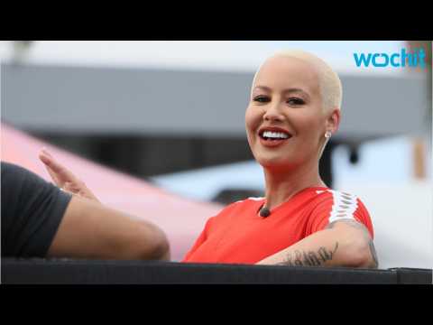 VIDEO : Amber Rose Responds to Kanye West's Controversial 