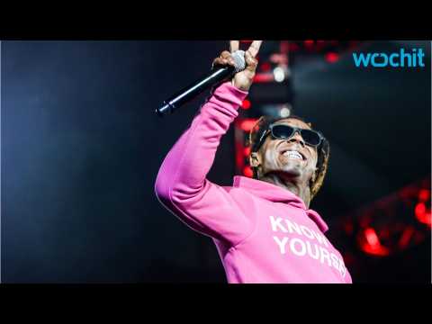 VIDEO : Lil Wayne's Prison Journals to Be Published