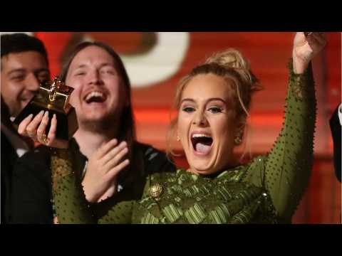 VIDEO : Adele Finally Reveals Her Marital Status