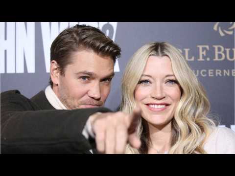 VIDEO : It's A Girl For Chad Michael Murray & Sarah Roemer
