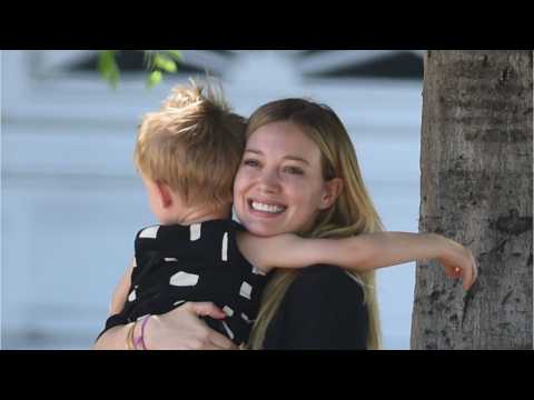VIDEO : Hilary Duff Talks Divorce And Dating