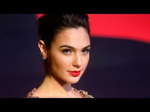 VIDEO : Gal Gadot Is So Excited To Be Pregnant