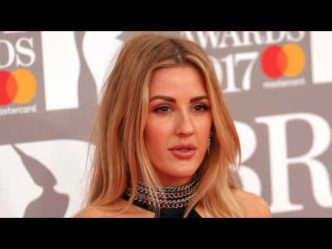 VIDEO : Ellie Goulding Reveals Struggle With Anxiety