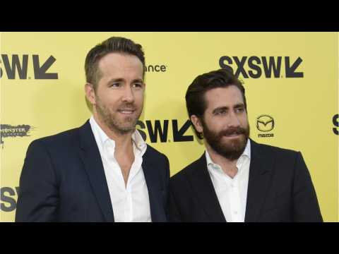 VIDEO : Ryan Reynolds And Jake Gyllenhaal's 'Bromance' Costs