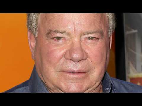 VIDEO : William Shatner Dictates DWTS