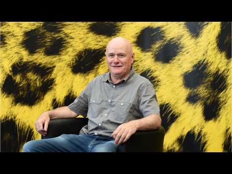 VIDEO : Dave Johns Will Star In Two Graves