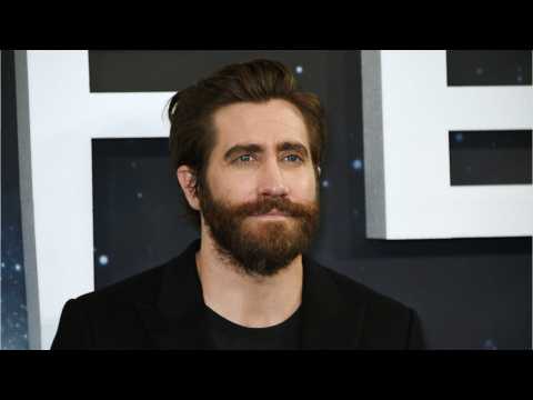 VIDEO : Jake Gyllenhaal Is Over The Whole TSwift Thing