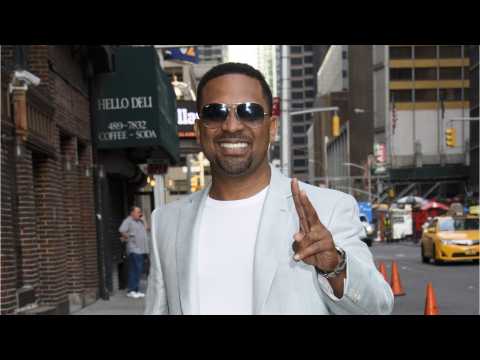VIDEO : Mike Epps and Bruce Willis to Co-star in Acts of Violence
