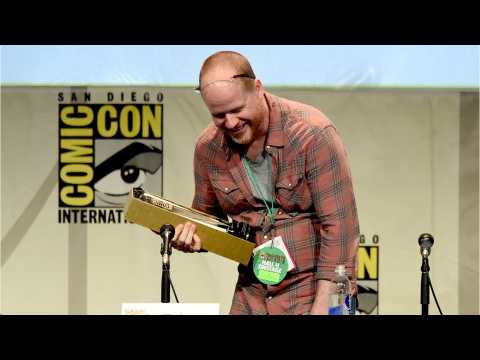 VIDEO : Joss Whedon to Write & Direct New Batgirl Movie
