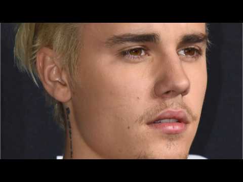 VIDEO : Justin Bieber Charged With Wall Tagging