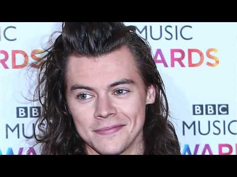 VIDEO : The Harry Styles Solo Single Has A Cover And It's Beautiful