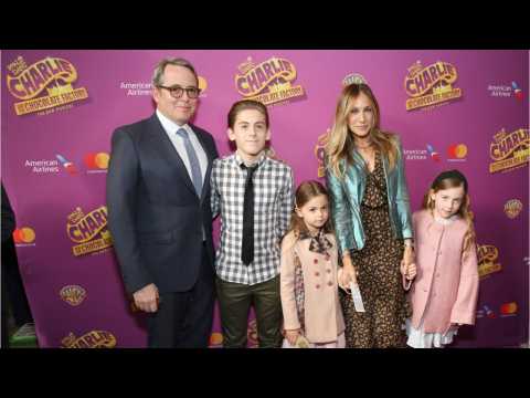 VIDEO : Sarah Jessica Parker and Matthew Broderick Make Red Carpet Appearance With Their Cute Kids