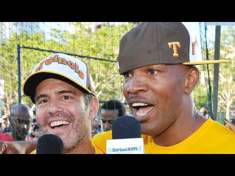 VIDEO : Andy Cohen and Jamie Foxx Join Fox
