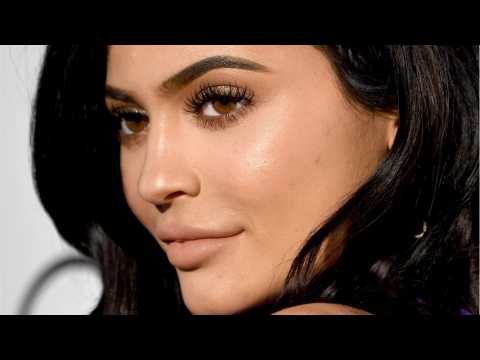 VIDEO : E! Network Greenlights Kylie Jenner Reality Spinoff Series
