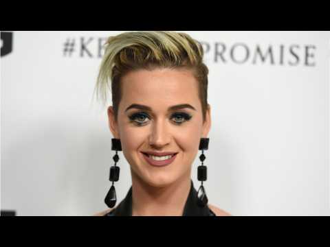 VIDEO : Katy Perry Squashed Dating Rumors