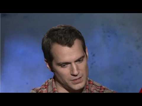 VIDEO : When Did Zack Snyder Know Henry Cavill Was Superman?