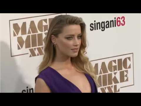 VIDEO : Amber Heard Talks About Being 'Out' In Hollywood