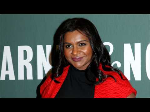 VIDEO : Mindy Kaling's Newark Joke Leads To Dinner With Cory Booker
