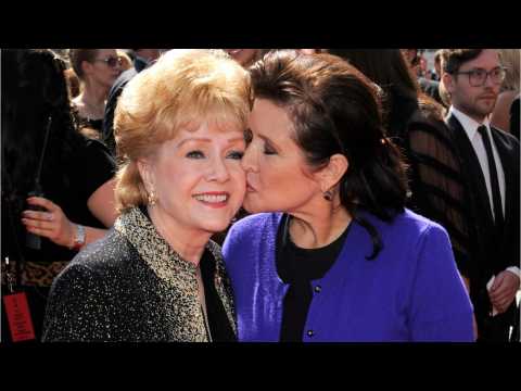 VIDEO : R2-D2 Makes Appearance At Carrie Fisher And Debbie Reynold's Memorial
