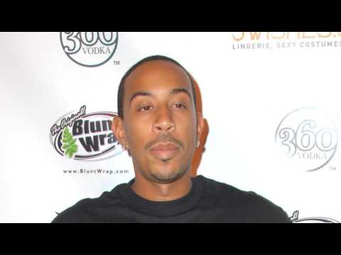 VIDEO : Ludacris Called Out For CGI Abs