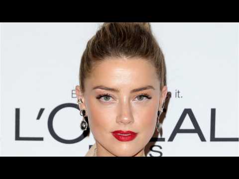 VIDEO : Amber Heard Shares 