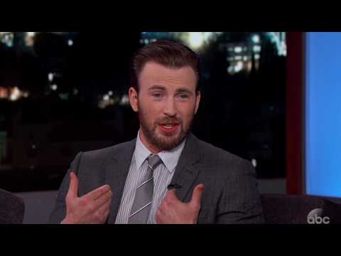 VIDEO : Chris Evans Has Never Had a Bad Breakup: 'If I See An Ex, I Give a Big Hug'
