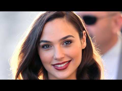 VIDEO : Gal Gadot Was Too Smart For Acting