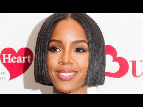 VIDEO : Kelly Rowland Seeks Boob Job