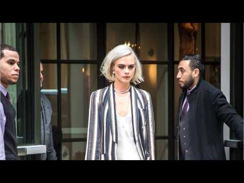 VIDEO : Did Cara Delevingne Shave Her Head?