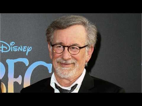 VIDEO : Meryl Streep And Tom Hanks To Star In Spielberg's 