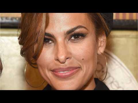 VIDEO : Eva Mendes On The Cover Of Shape Magazine