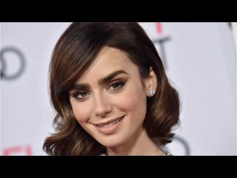 VIDEO : Lily Collins Is Unfiltered In New Book